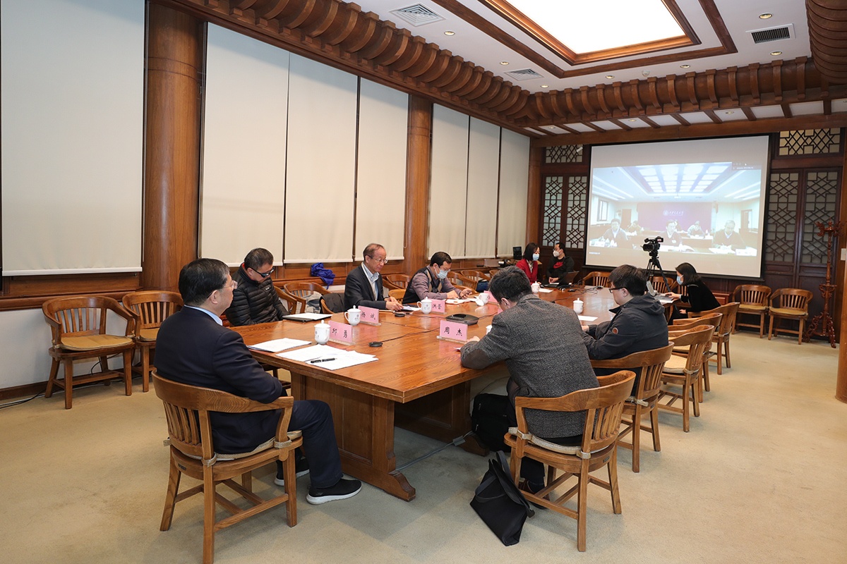 清华大学.png